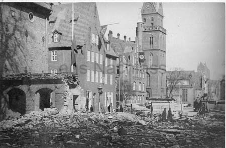 048 Parade  Lübeck 1942